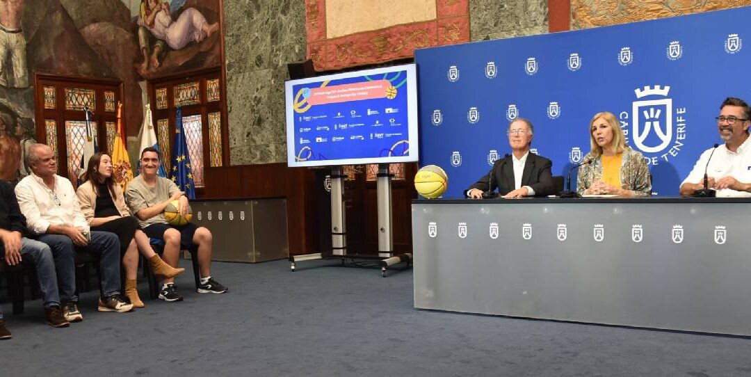 El Pabellón Santiago Martín vive una jornada de baloncesto inclusivo llena de emoción